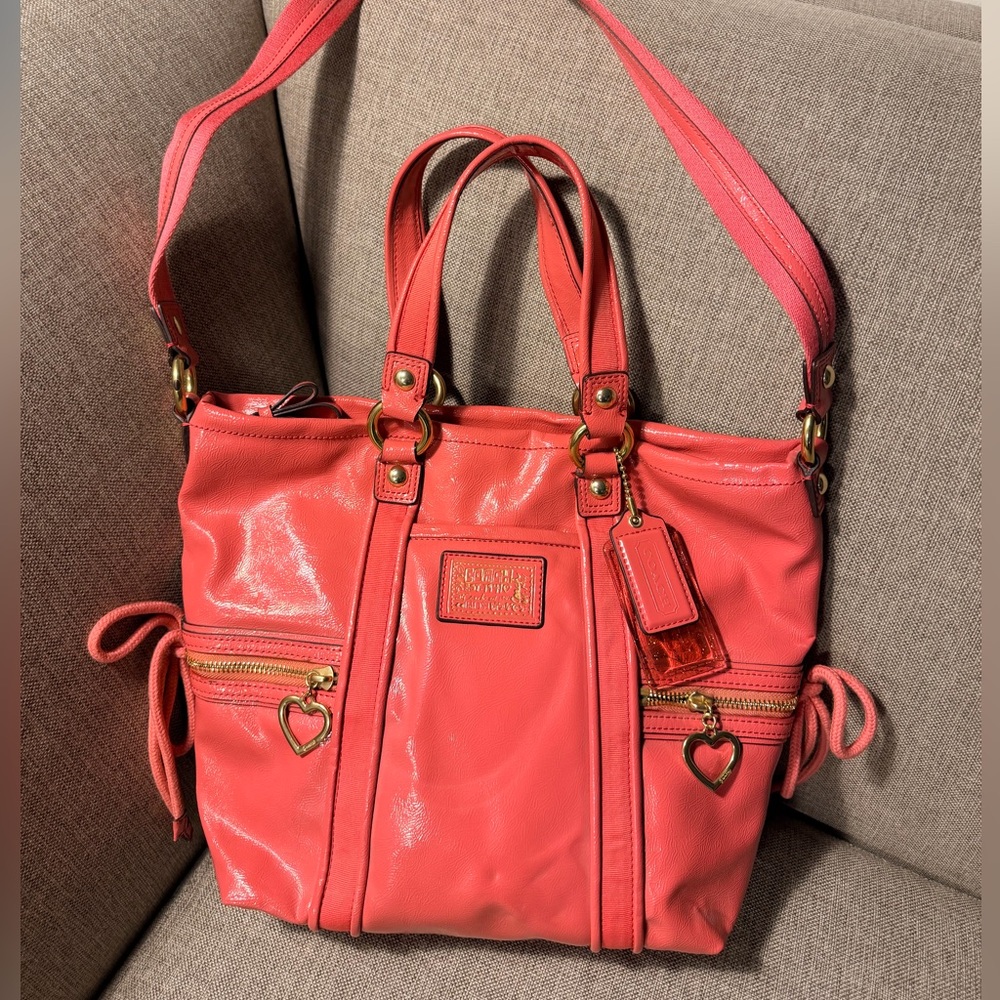 Coach Coral Poppy - EUC